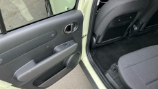 Hyundai INSTER 85kW 02 49kWh 5dr Auto Electric Hatchback